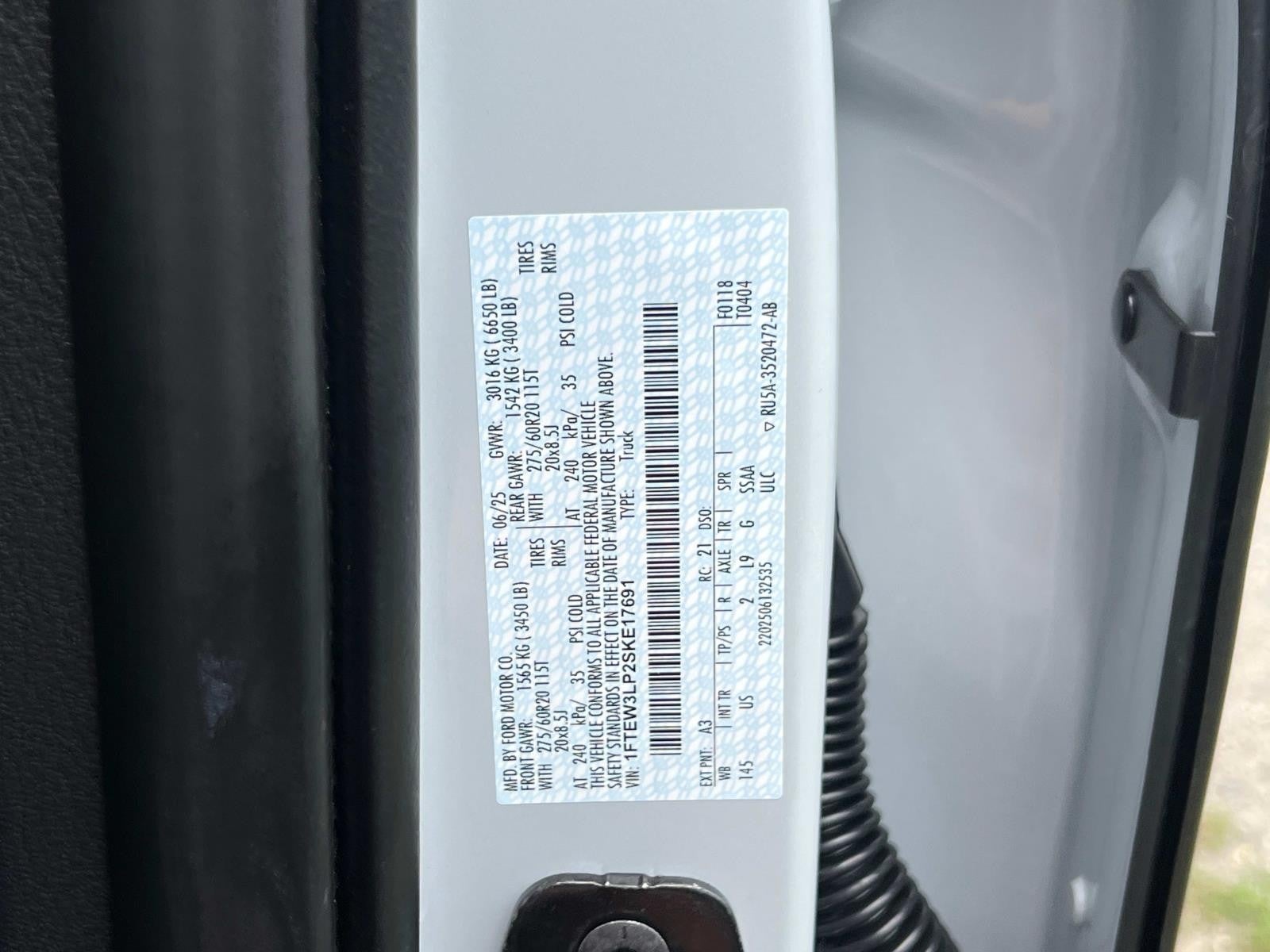 2025 Ford F-150 XLT 4WD SUPERCREW 5.5' BO