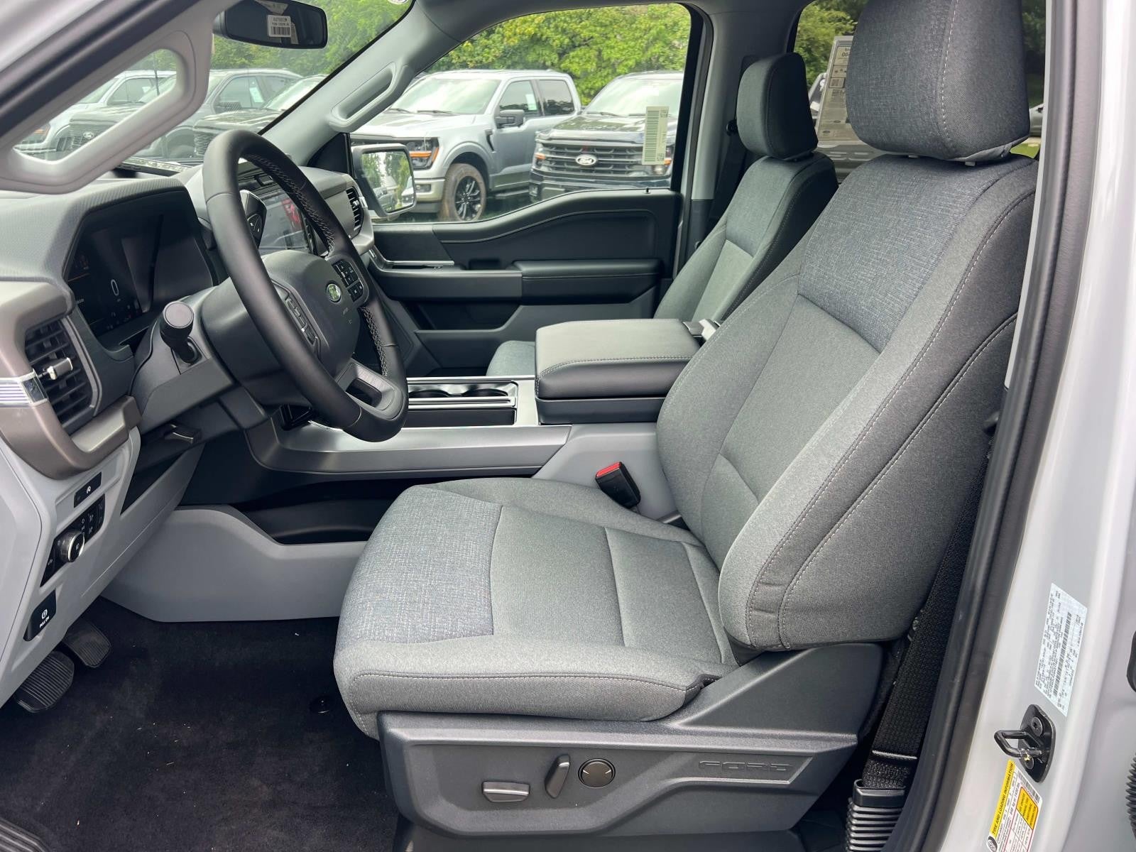 2025 Ford F-150 XLT 4WD SUPERCREW 5.5' BO