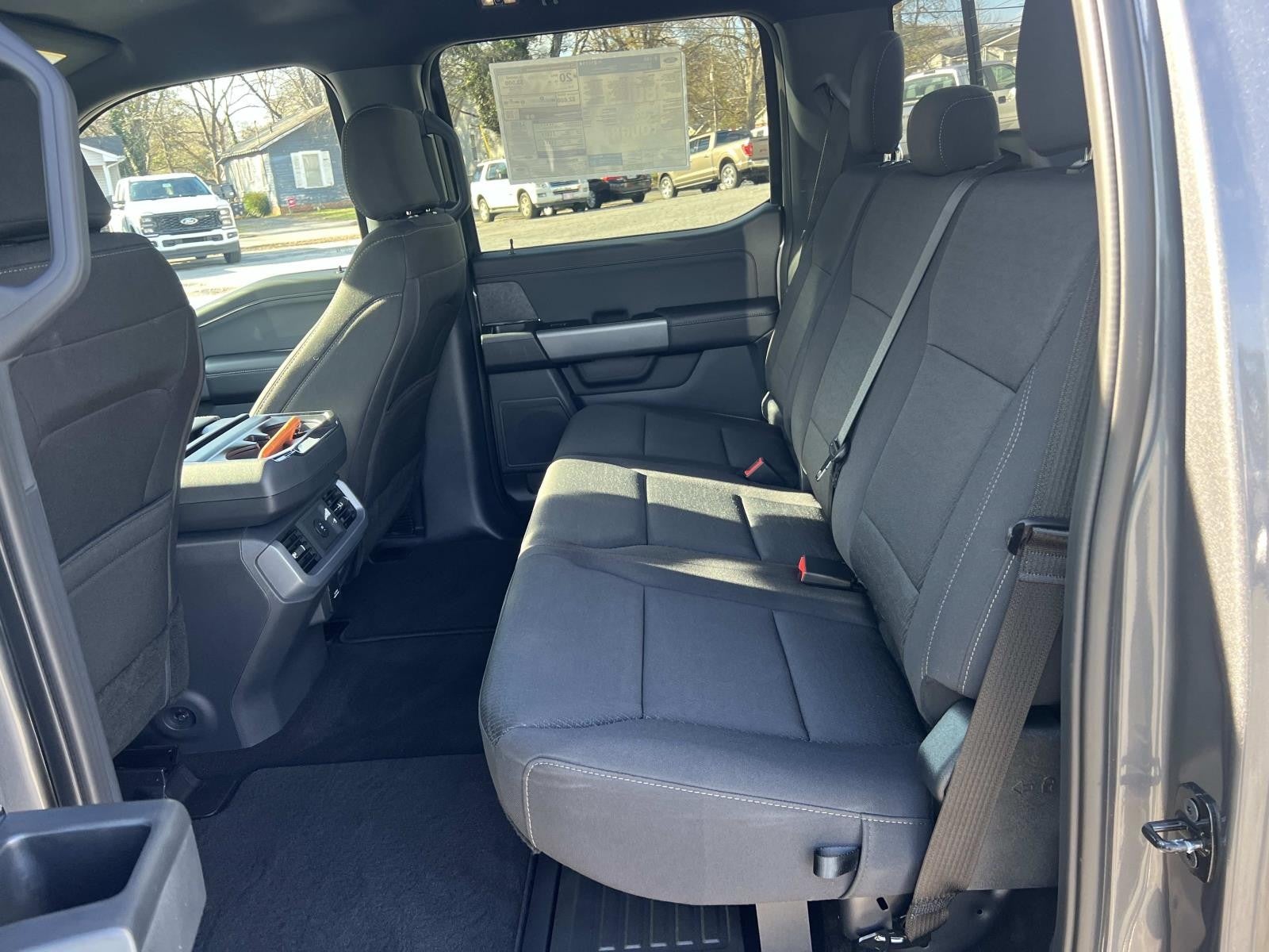 2025 Ford F-150 XLT 4WD SUPERCREW 5.5' BO