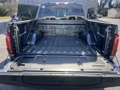 2025 Ford F-150 XLT 4WD SUPERCREW 5.5' BO