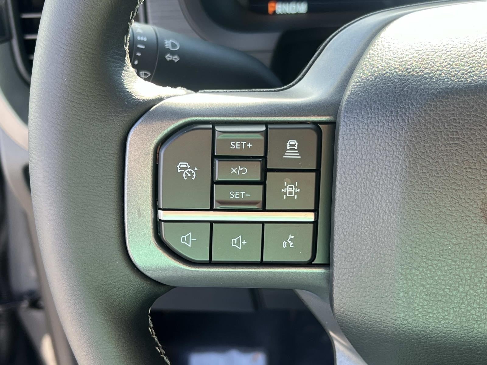 2025 Ford F-150 XLT 4WD SUPERCREW 5.5' BO