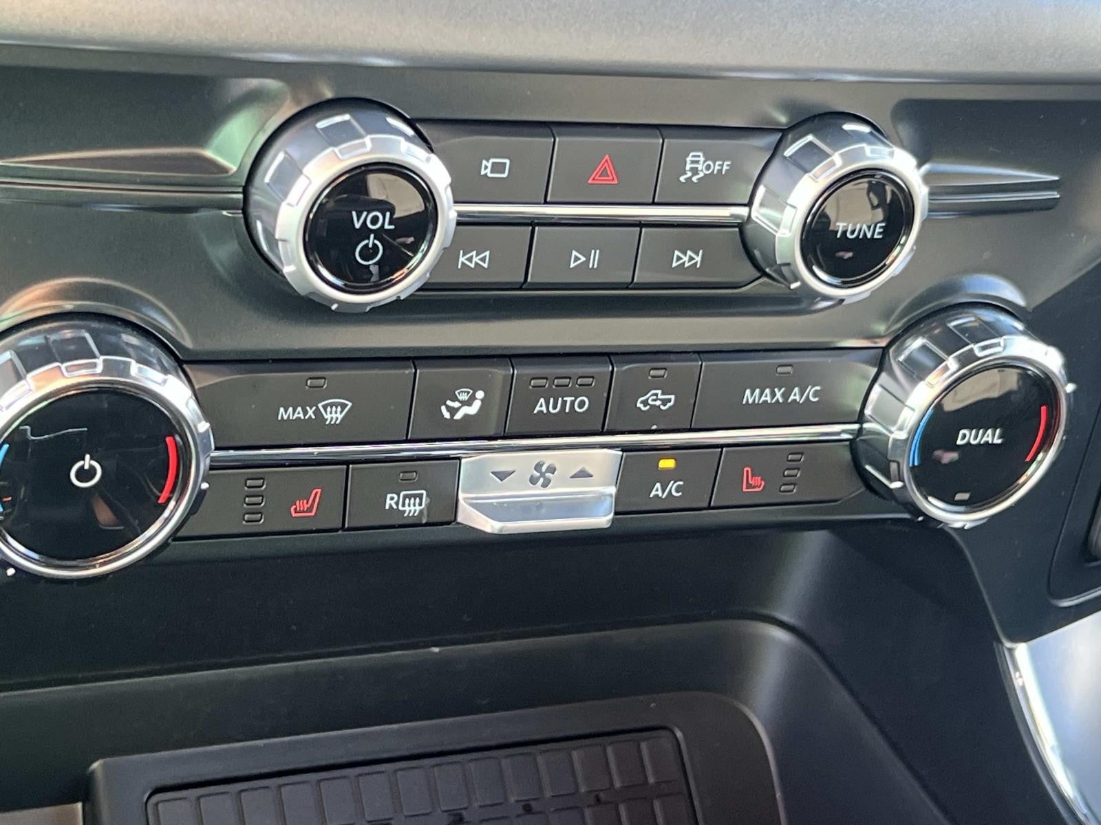 2025 Ford F-150 XLT 4WD SUPERCREW 5.5' BO