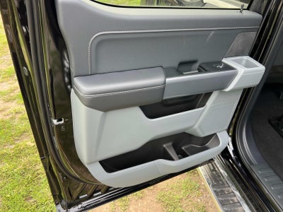 2025 Ford F-150 XLT 4WD SUPERCREW 5.5' BO