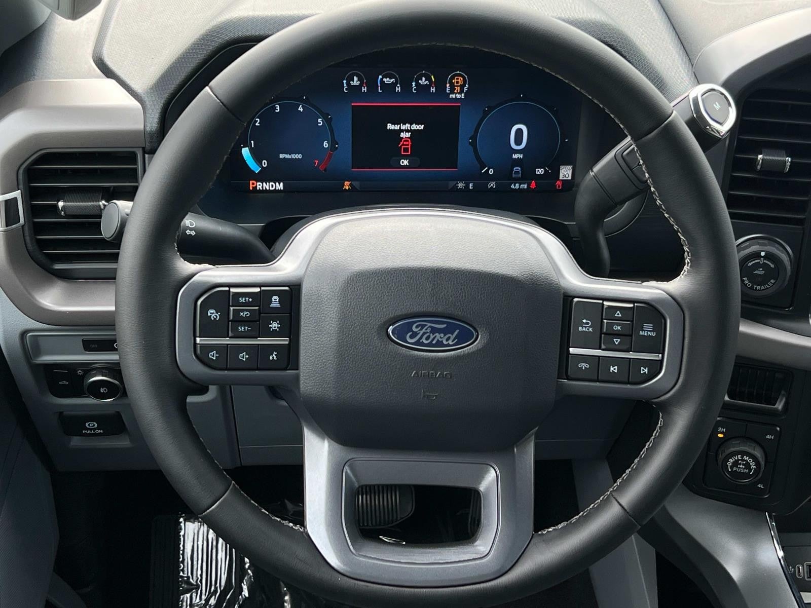 2025 Ford F-150 XLT 4WD SUPERCREW 5.5' BO