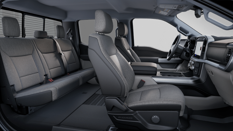 2025 Ford F-150 XLT 4WD SUPERCREW 5.5' BO