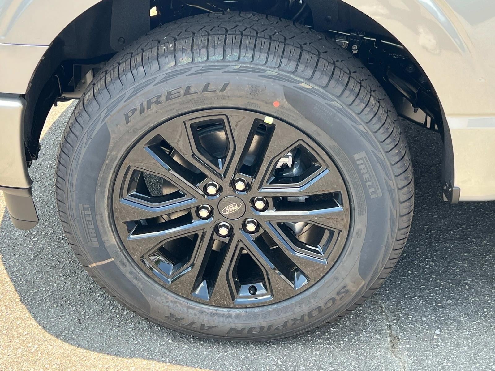 2025 Ford F-150 XLT 4WD SUPERCREW 5.5' BO