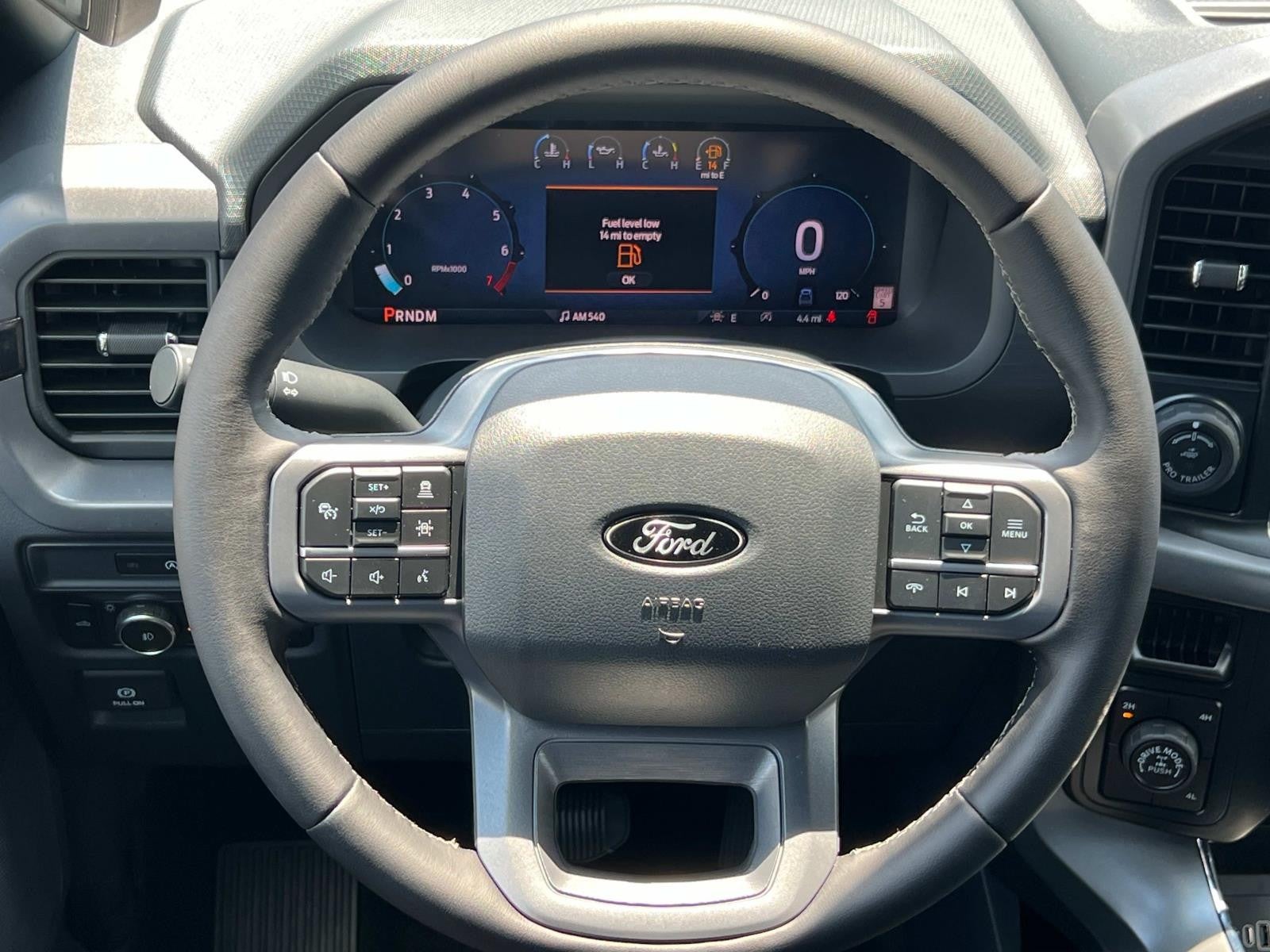 2025 Ford F-150 XLT 4WD SUPERCREW 5.5' BO