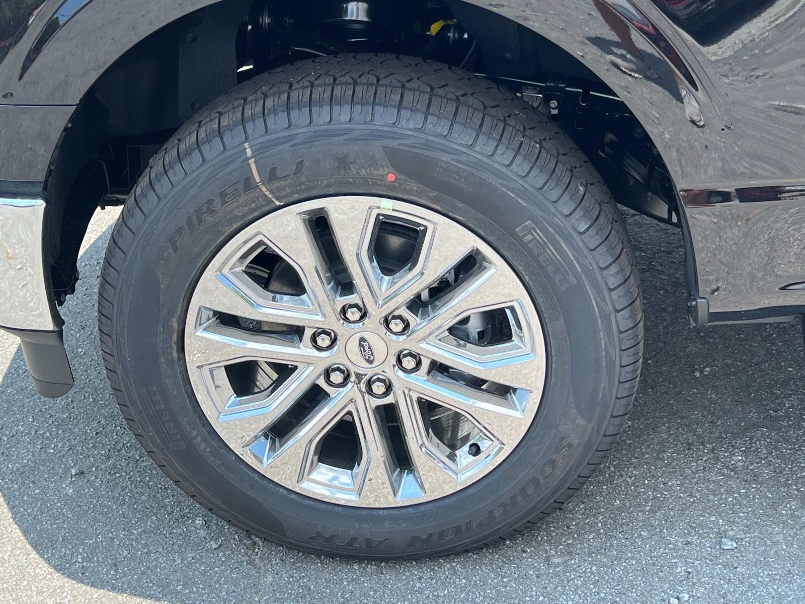 2025 Ford F-150 XLT 4WD SUPERCREW 5.5' BO