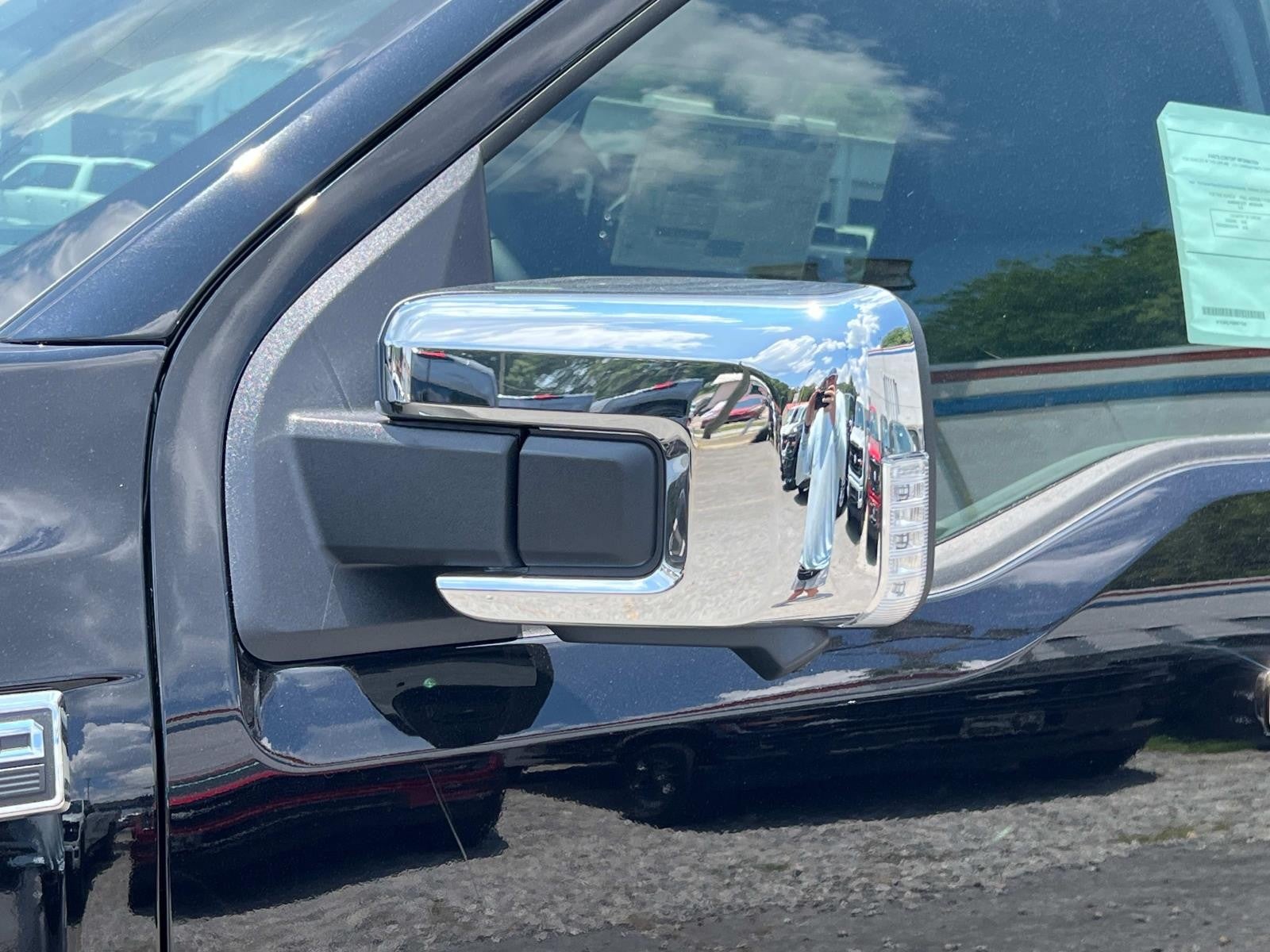 2025 Ford F-150 XLT 4WD SUPERCREW 5.5' BO