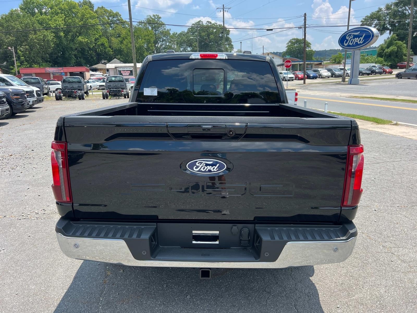 2025 Ford F-150 XLT 4WD SUPERCREW 5.5' BO