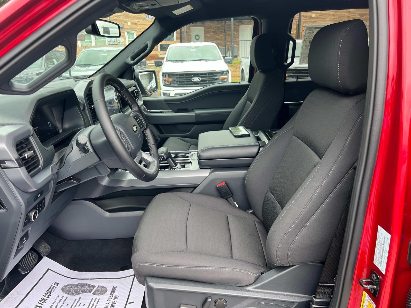 2025 Ford F-150 XLT 4WD SUPERCREW 5.5' BO