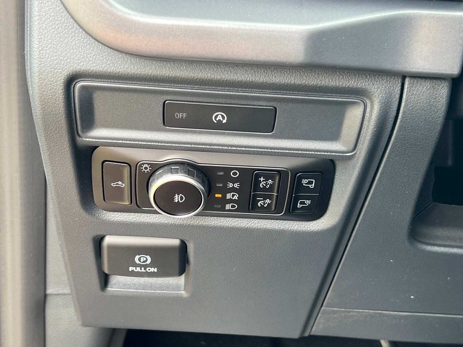 2025 Ford F-150 XLT 4WD SUPERCREW 5.5' BO