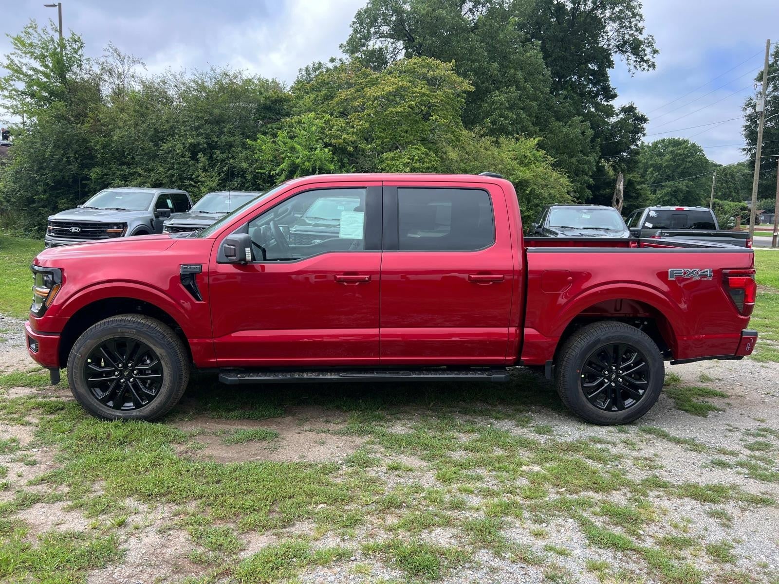 2025 Ford F-150 XLT 4WD SUPERCREW 5.5' BO