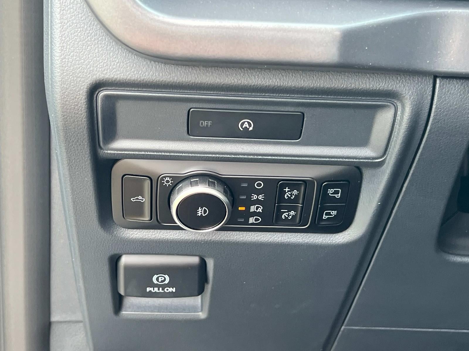 2025 Ford F-150 XLT 4WD SUPERCREW 5.5' BO