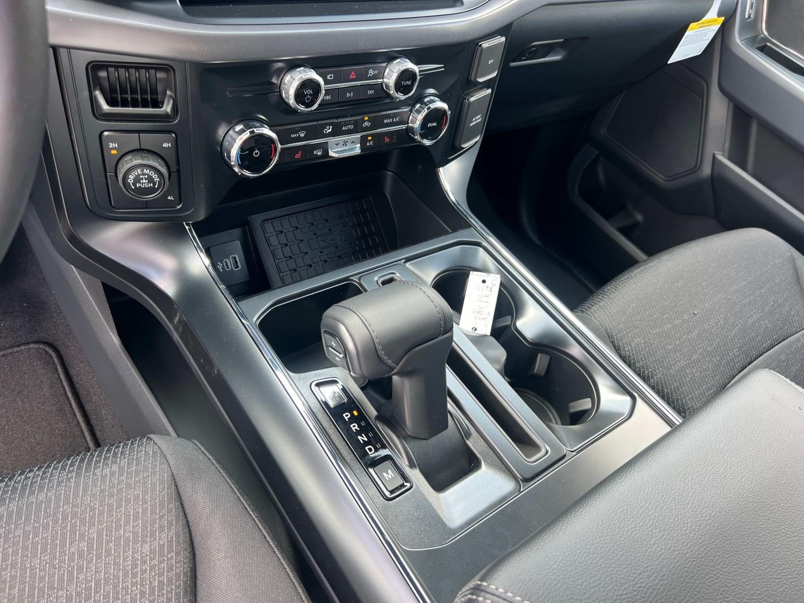 2025 Ford F-150 XLT 4WD SUPERCREW 5.5' BO