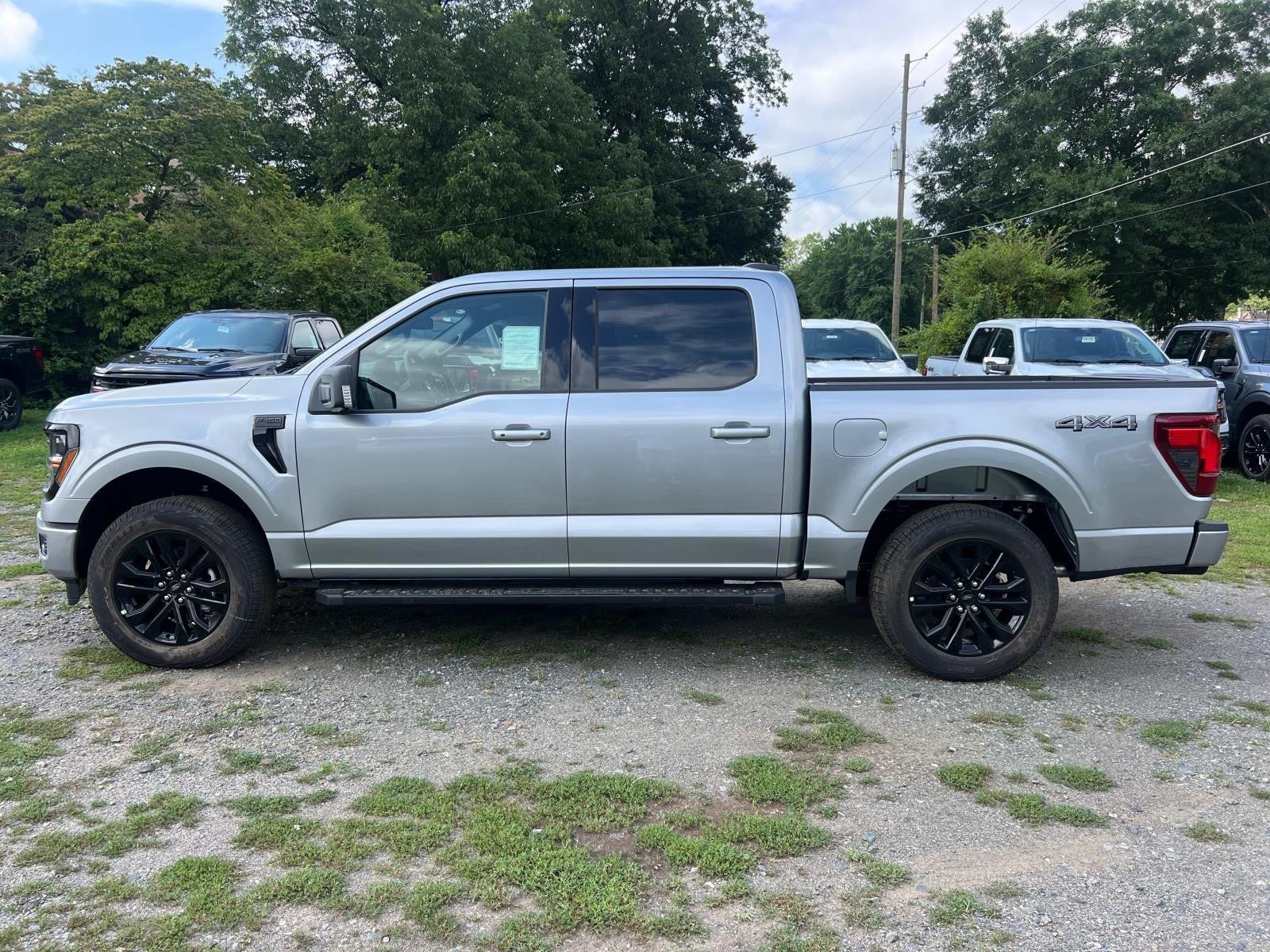 2025 Ford F-150 XLT 4WD SUPERCREW 5.5' BO