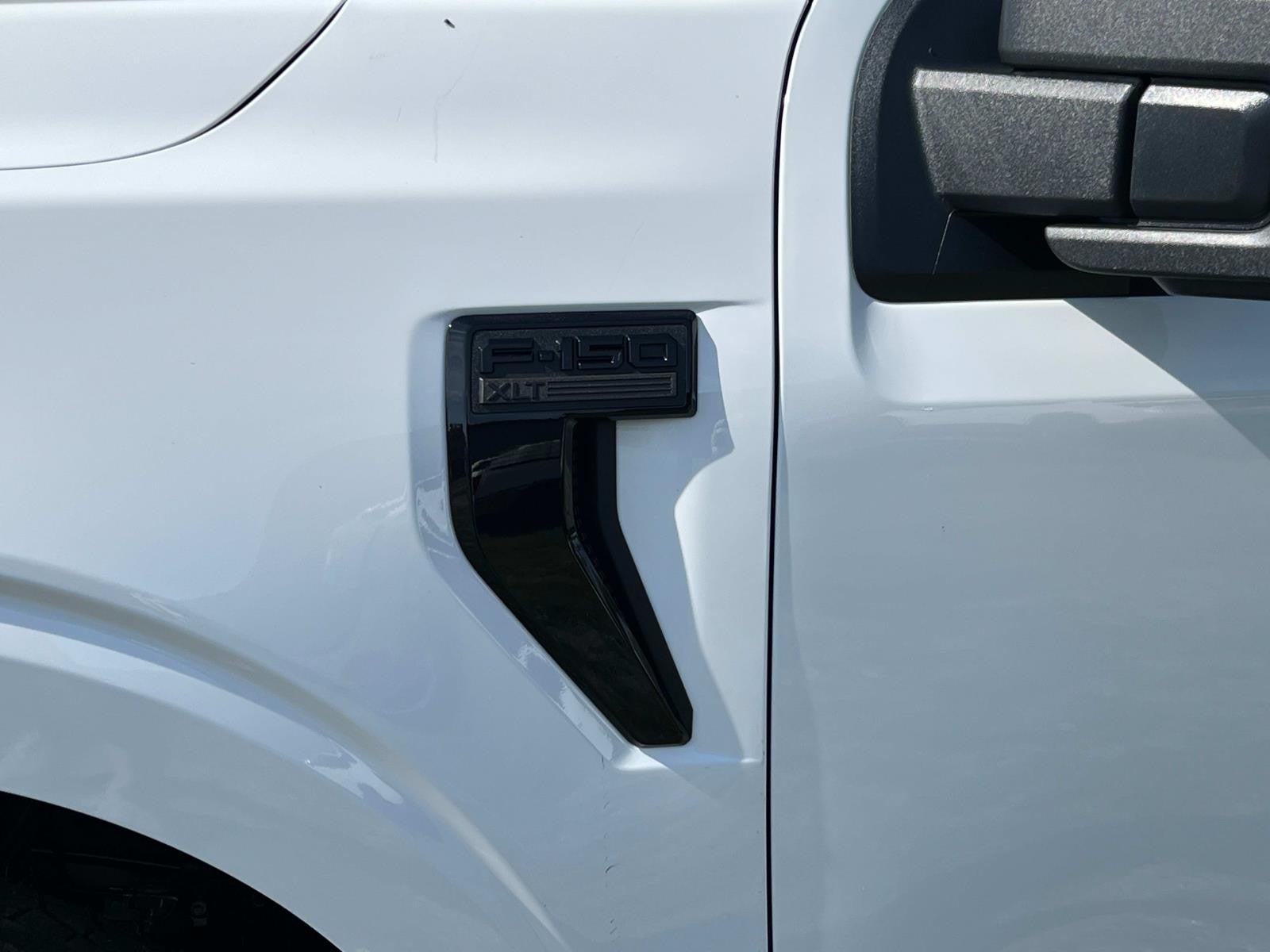 2025 Ford F-150 XLT 4WD SUPERCREW 5.5' BO