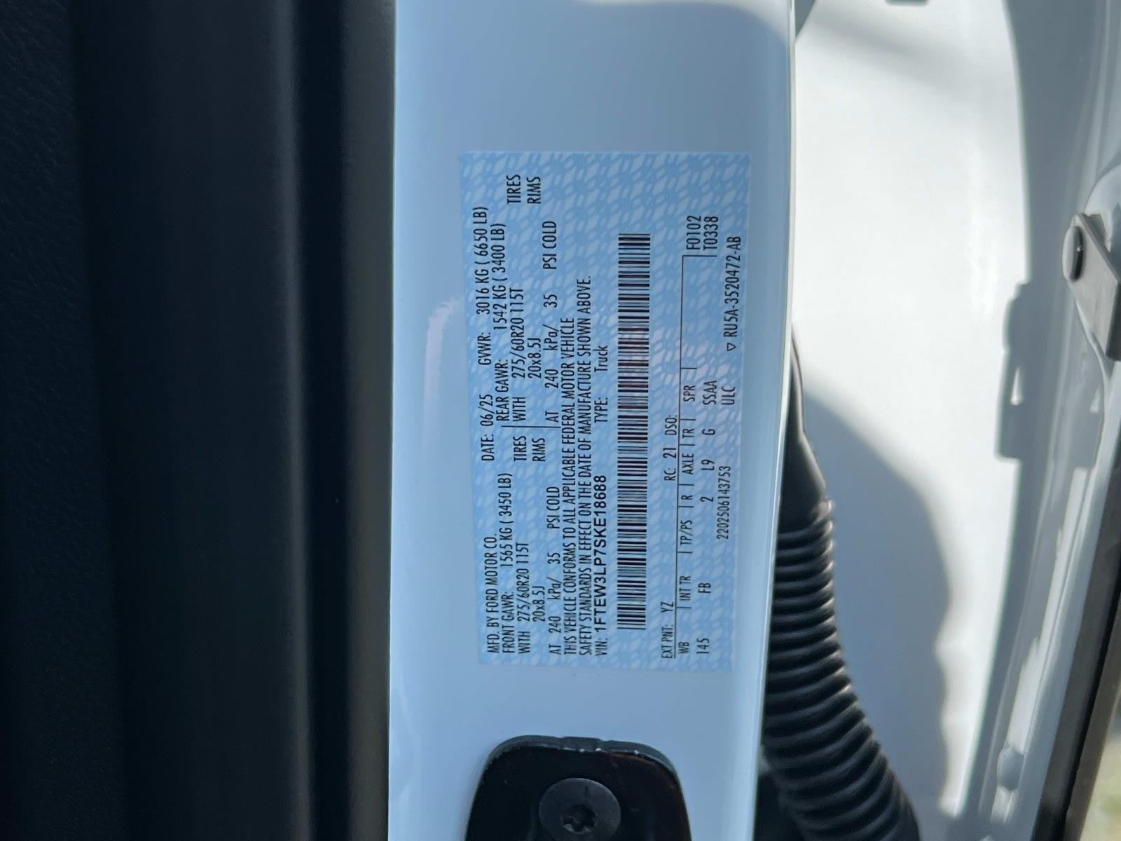 2025 Ford F-150 XLT 4WD SUPERCREW 5.5' BO