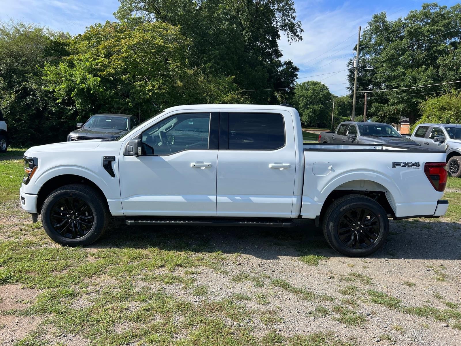 2025 Ford F-150 XLT 4WD SUPERCREW 5.5' BO