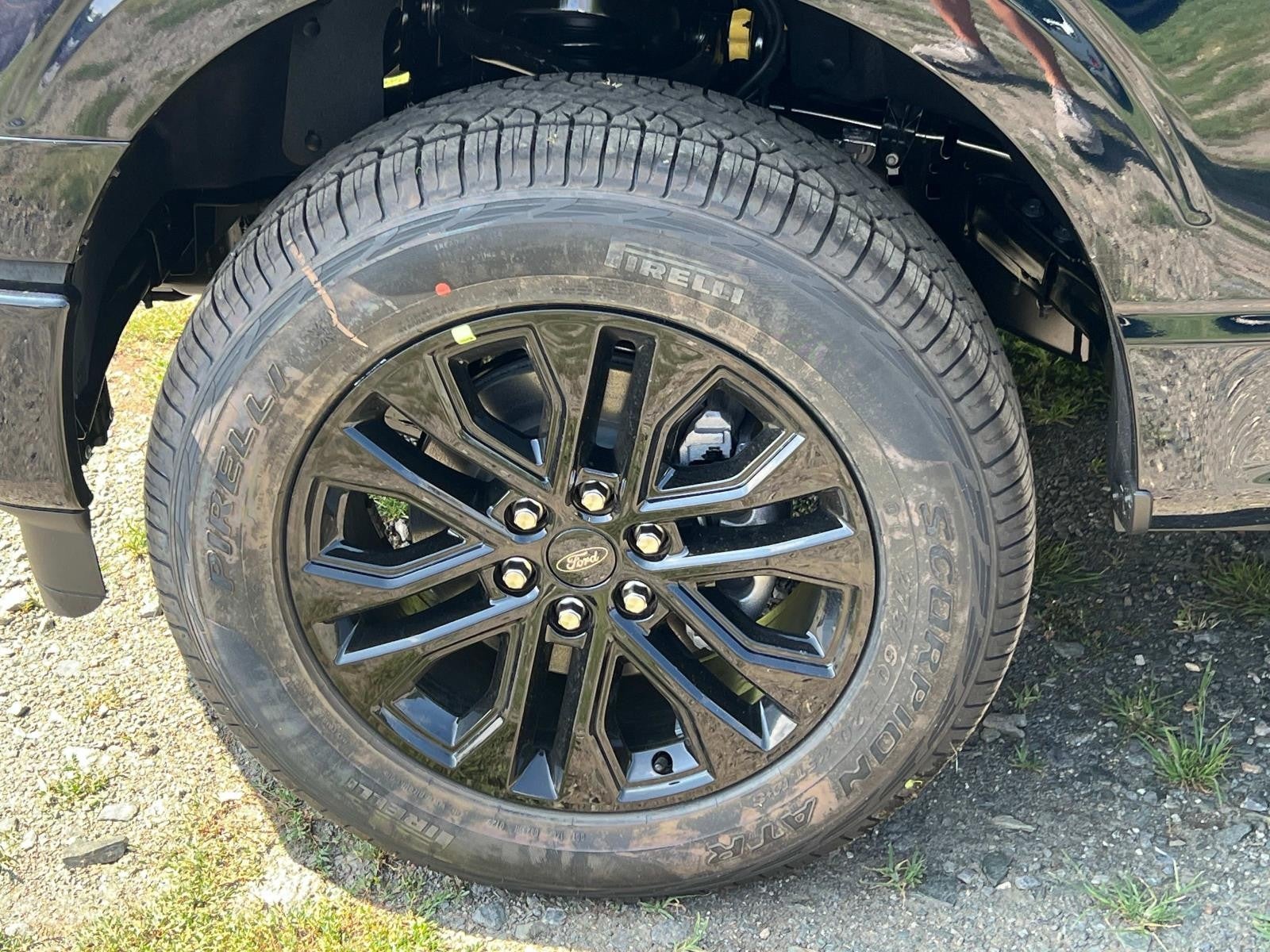 2025 Ford F-150 XLT 4WD SUPERCREW 5.5' BO