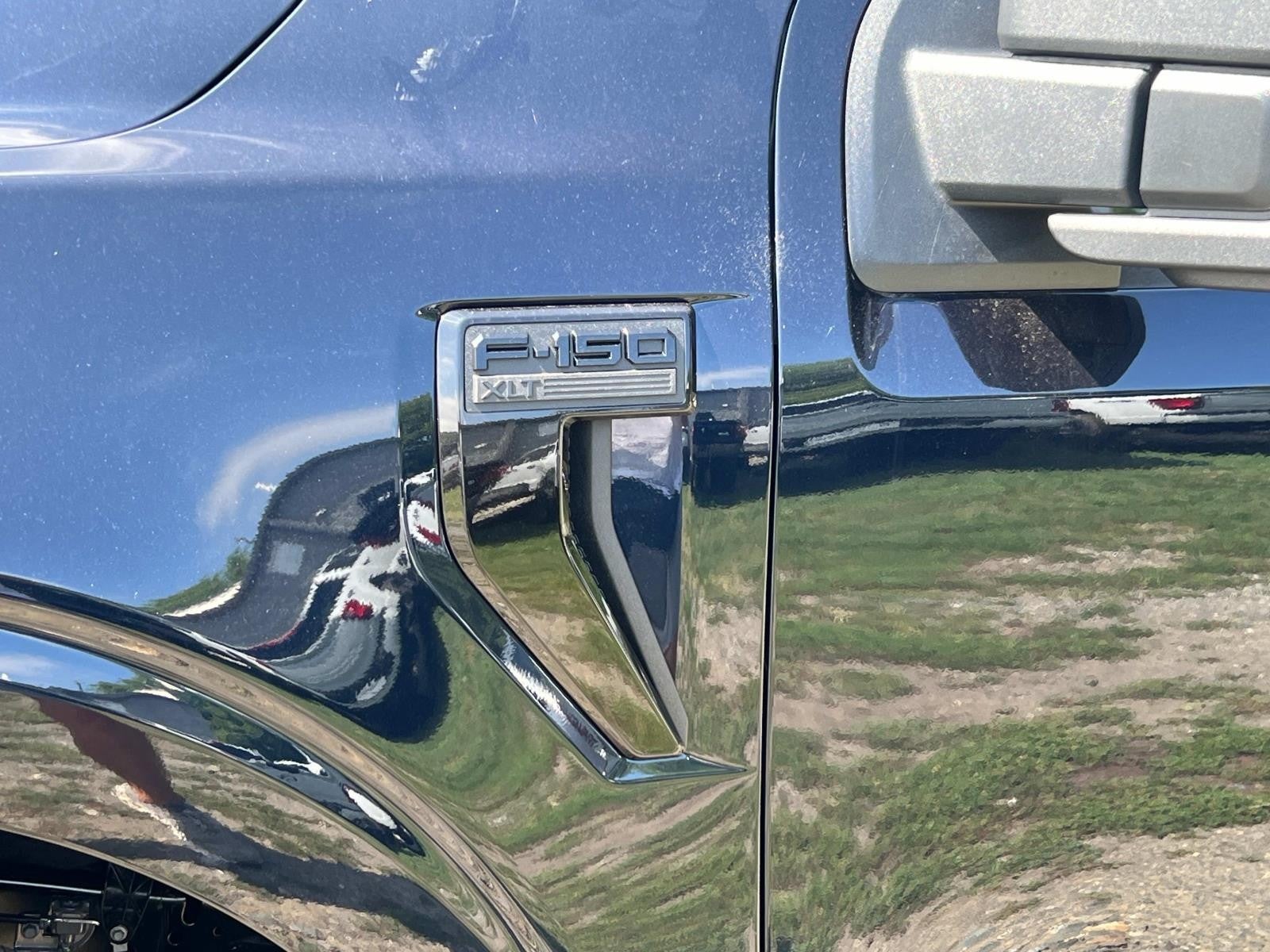 2025 Ford F-150 XLT 4WD SUPERCREW 5.5' BO