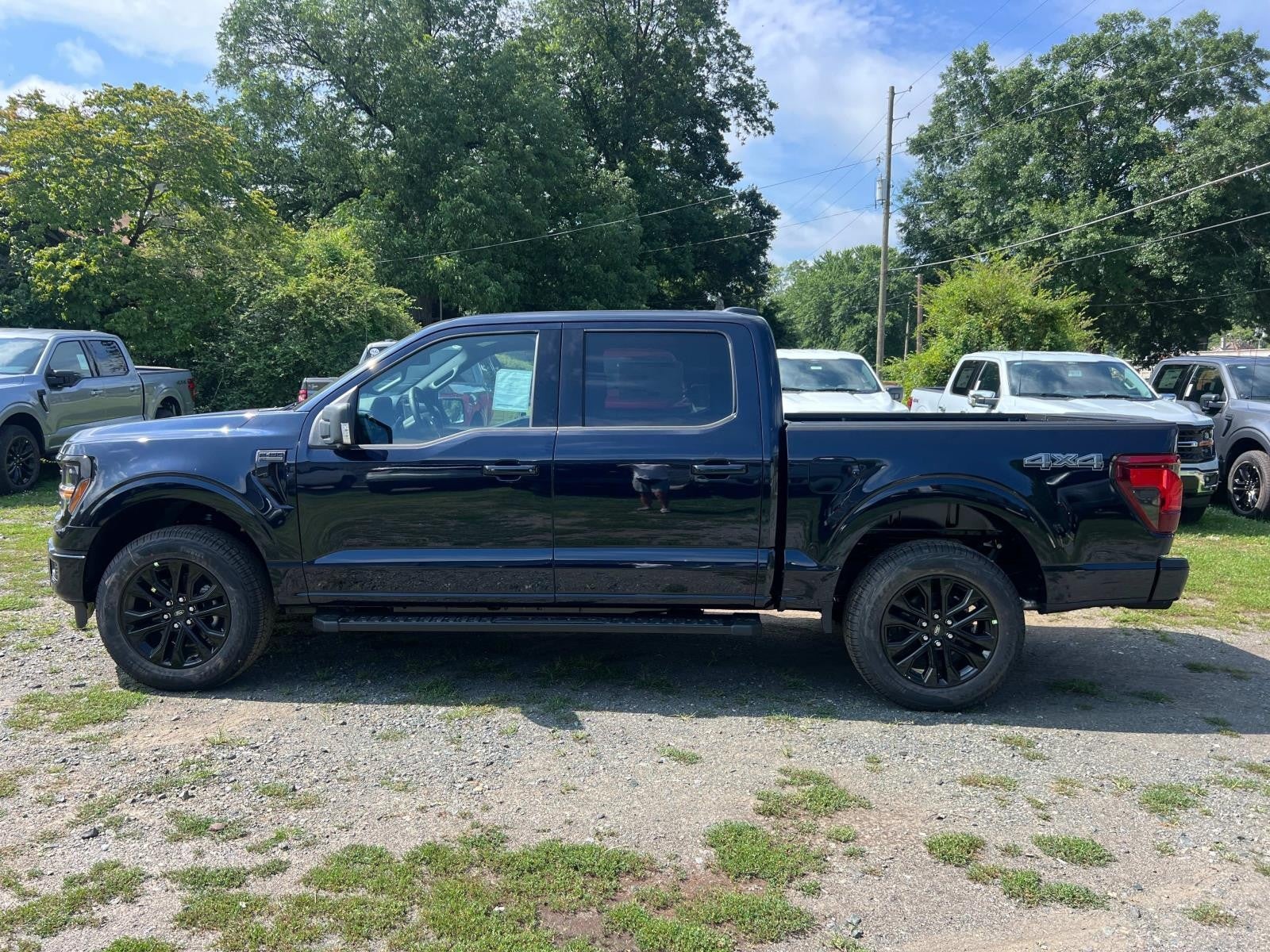 2025 Ford F-150 XLT 4WD SUPERCREW 5.5' BO