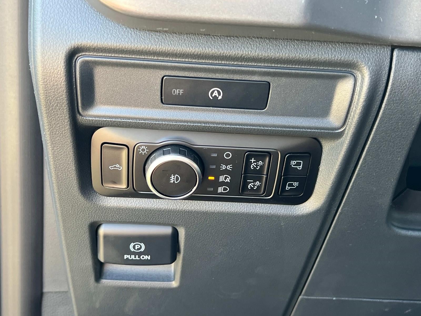 2025 Ford F-150 XLT 4WD SUPERCREW 5.5' BO