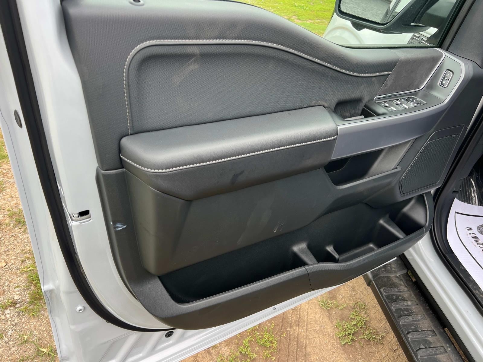 2025 Ford F-150 XLT 4WD SUPERCREW 5.5' BO