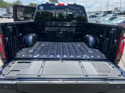 2025 Ford F-150 XLT 4WD SUPERCREW 5.5' BO