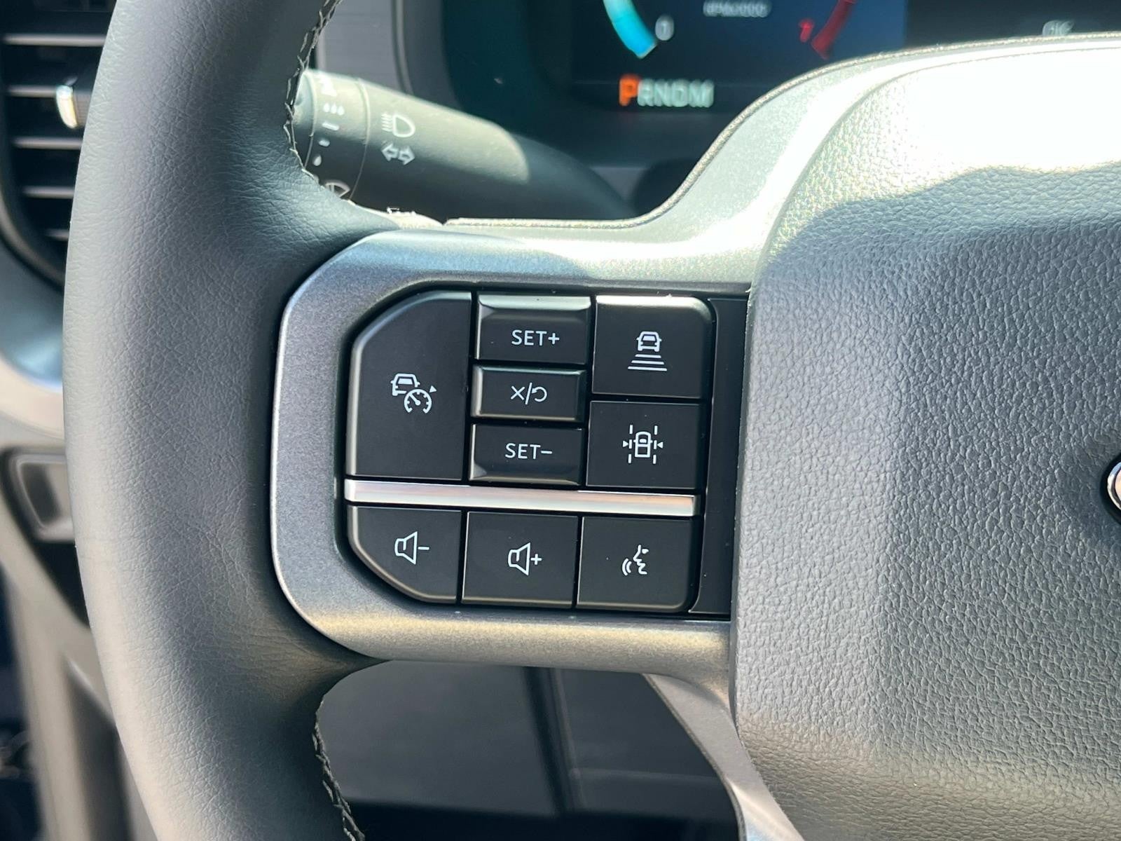 2025 Ford F-150 XLT 4WD SUPERCREW 5.5' BO