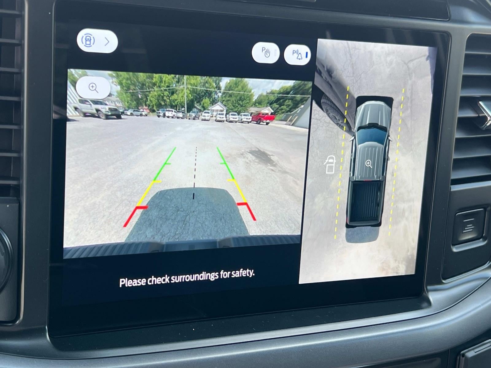 2025 Ford F-150 XLT 4WD SUPERCREW 5.5' BO