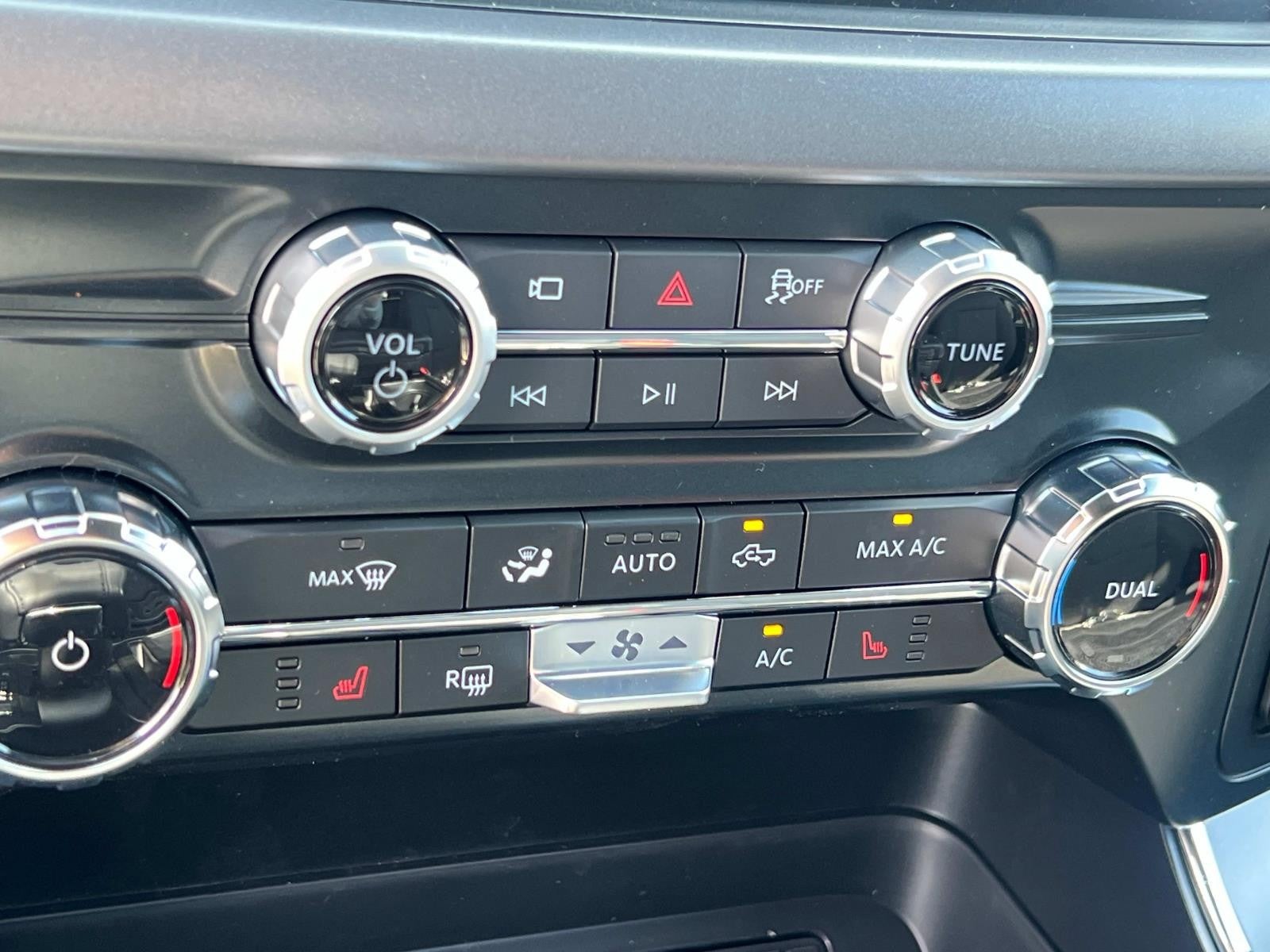 2025 Ford F-150 XLT 4WD SUPERCREW 5.5' BO