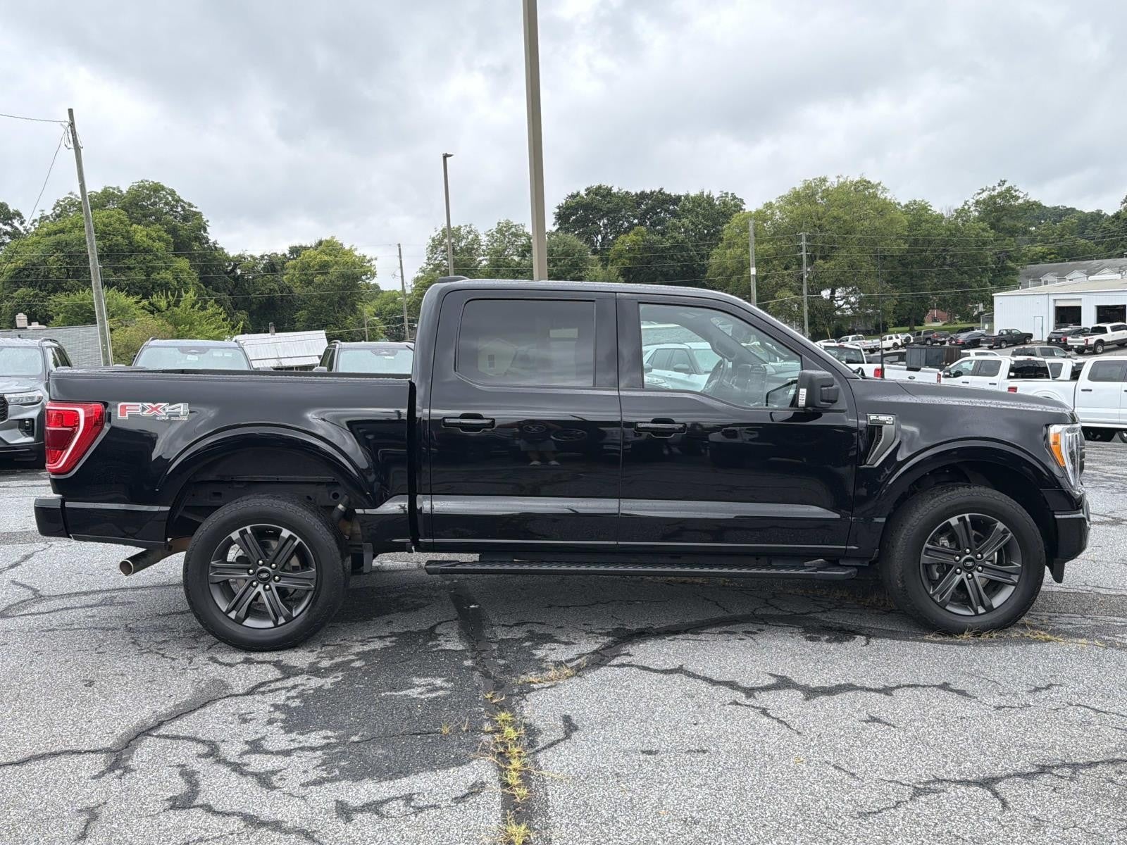 2023 Ford F-150 XLT 4WD SUPERCREW 5.5' BO