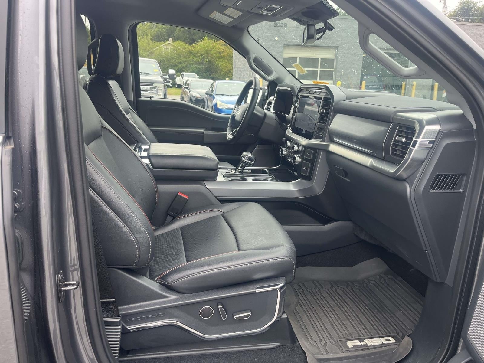 2023 Ford F-150 LARIAT 4WD SUPERCREW 5.5'