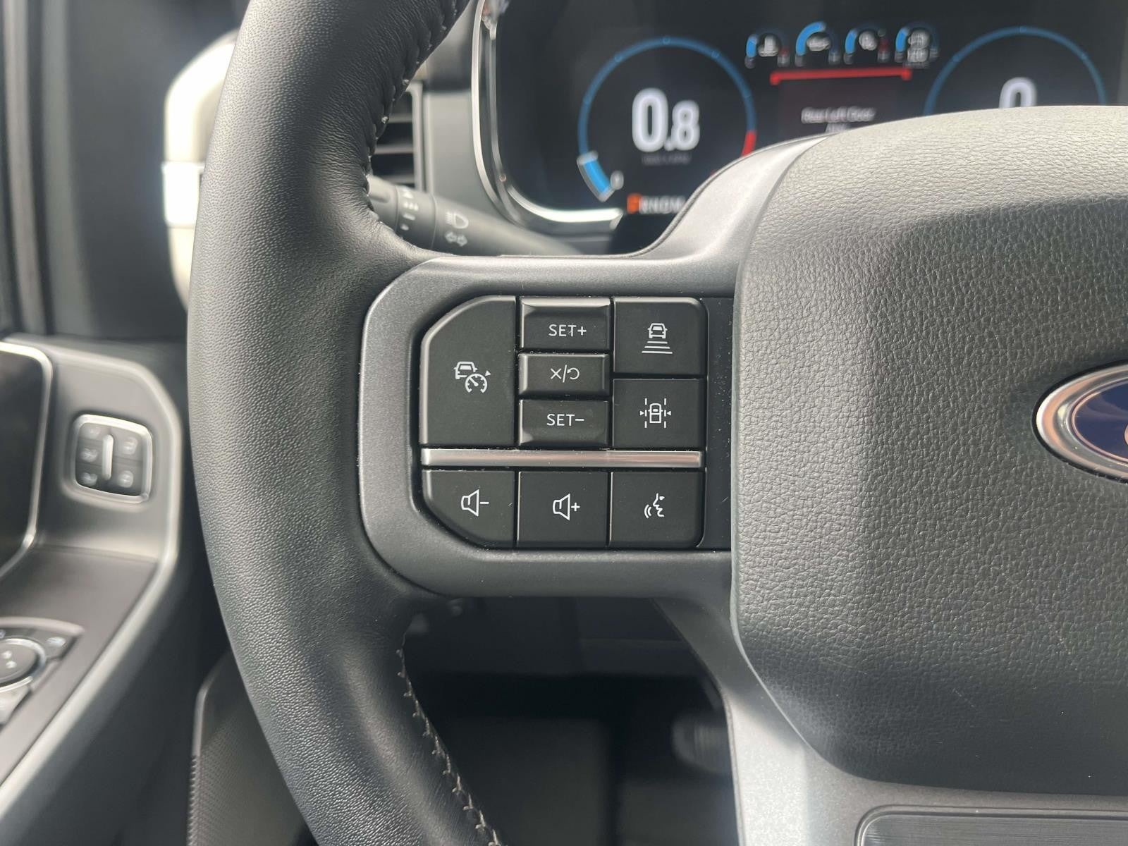 2023 Ford F-150 LARIAT 4WD SUPERCREW 5.5'