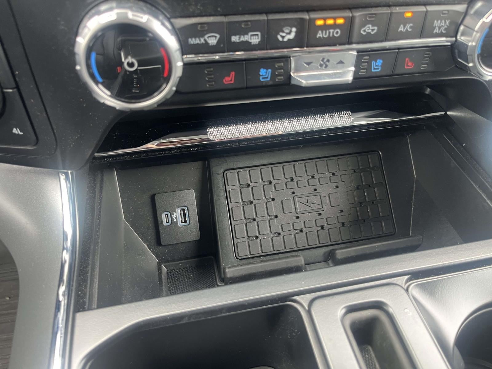 2023 Ford F-150 LARIAT 4WD SUPERCREW 5.5'