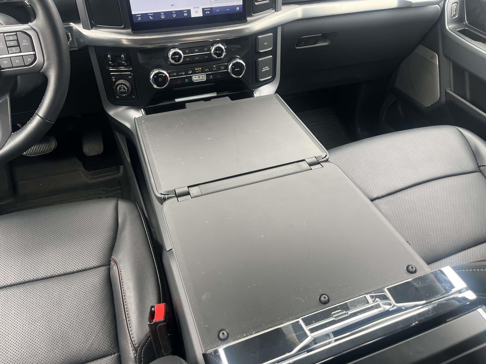 2023 Ford F-150 LARIAT 4WD SUPERCREW 5.5'