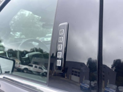 2023 Ford F-150 LARIAT 4WD SUPERCREW 5.5'