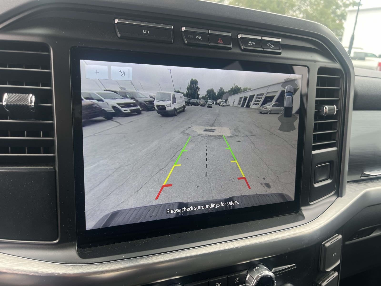 2023 Ford F-150 LARIAT 4WD SUPERCREW 5.5'