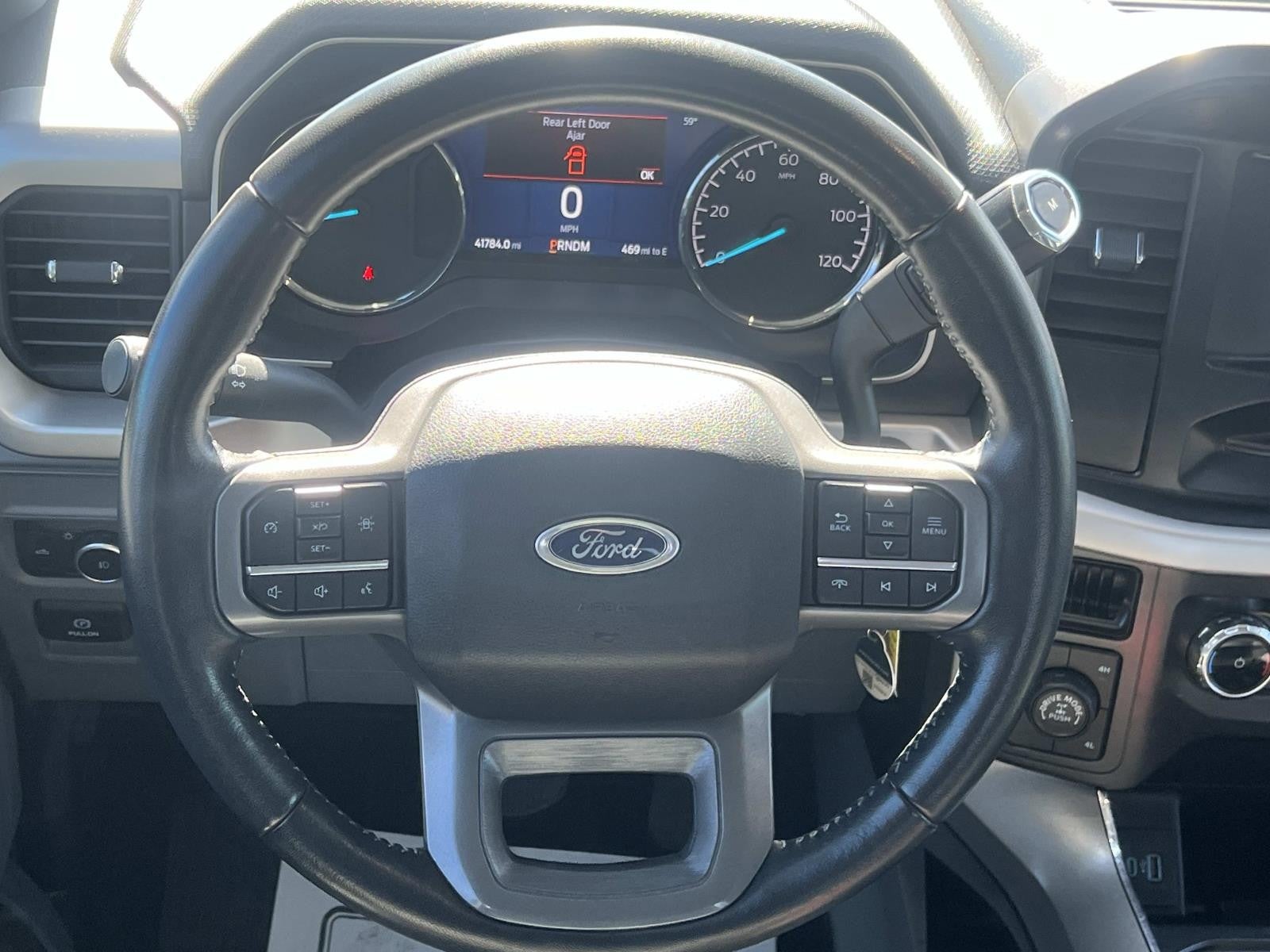 2022 Ford F-150 XLT 4WD SUPERCREW 5.5' BO