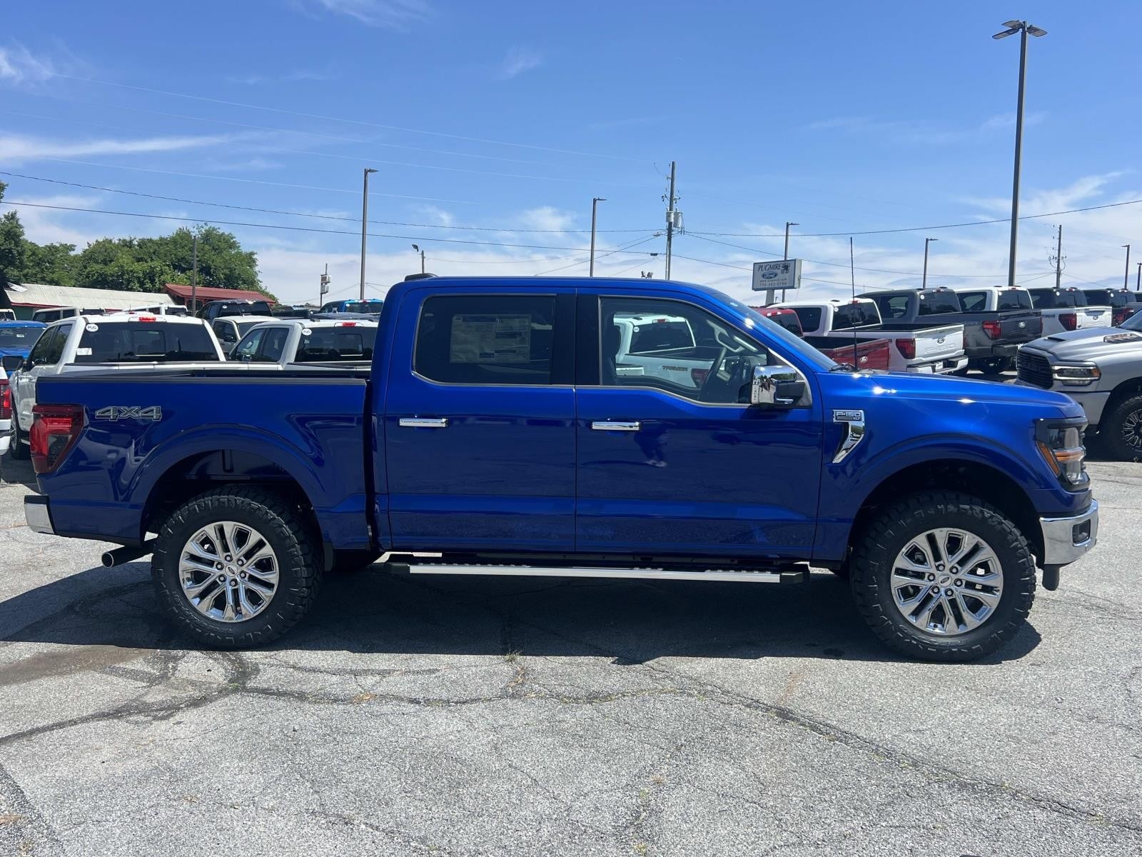 2026 Ford F-150 XLT 4WD SUPERCREW 5.5' BO PUG PACKAGE