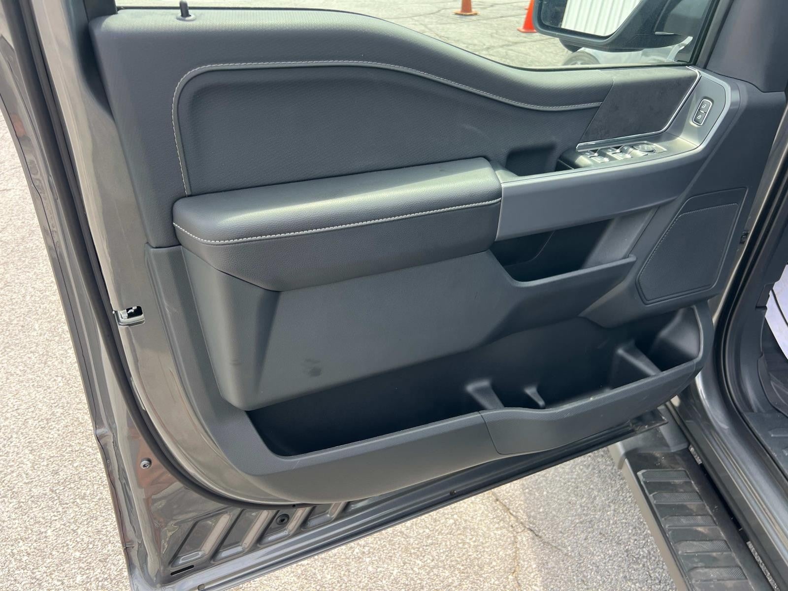 2025 Ford F-150 XLT 4WD SUPERCREW 5.5' BO