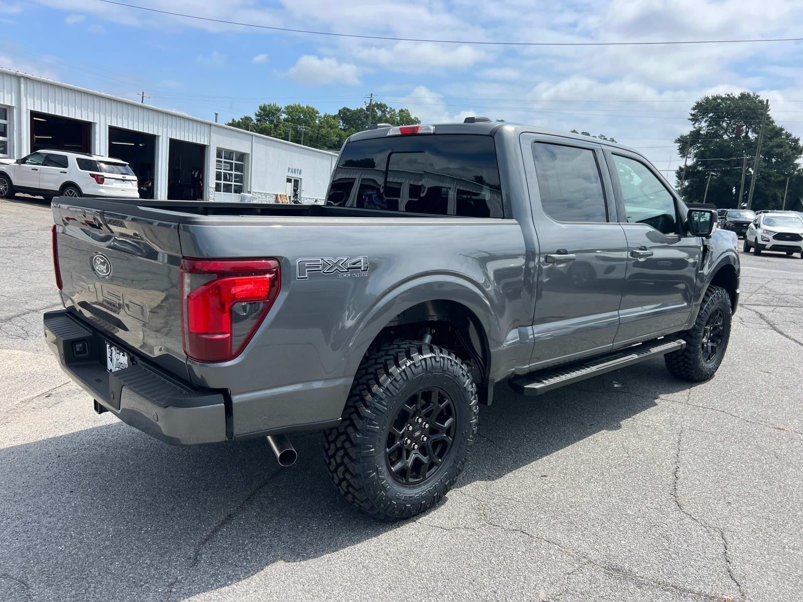 2025 Ford F-150 XLT 4WD SUPERCREW 5.5' BO