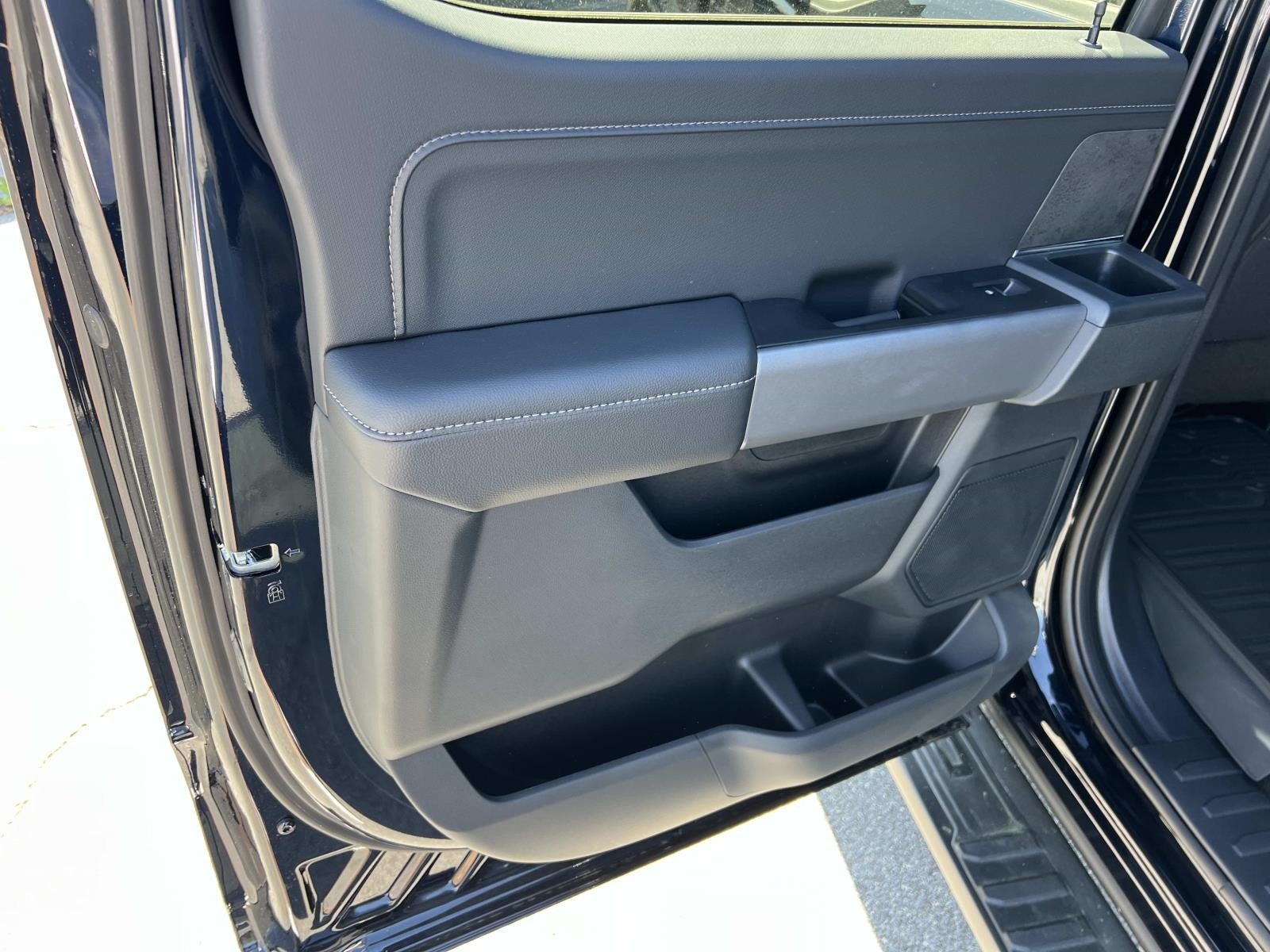 2026 Ford F-150 XLT 4WD SUPERCREW 5.5' BO