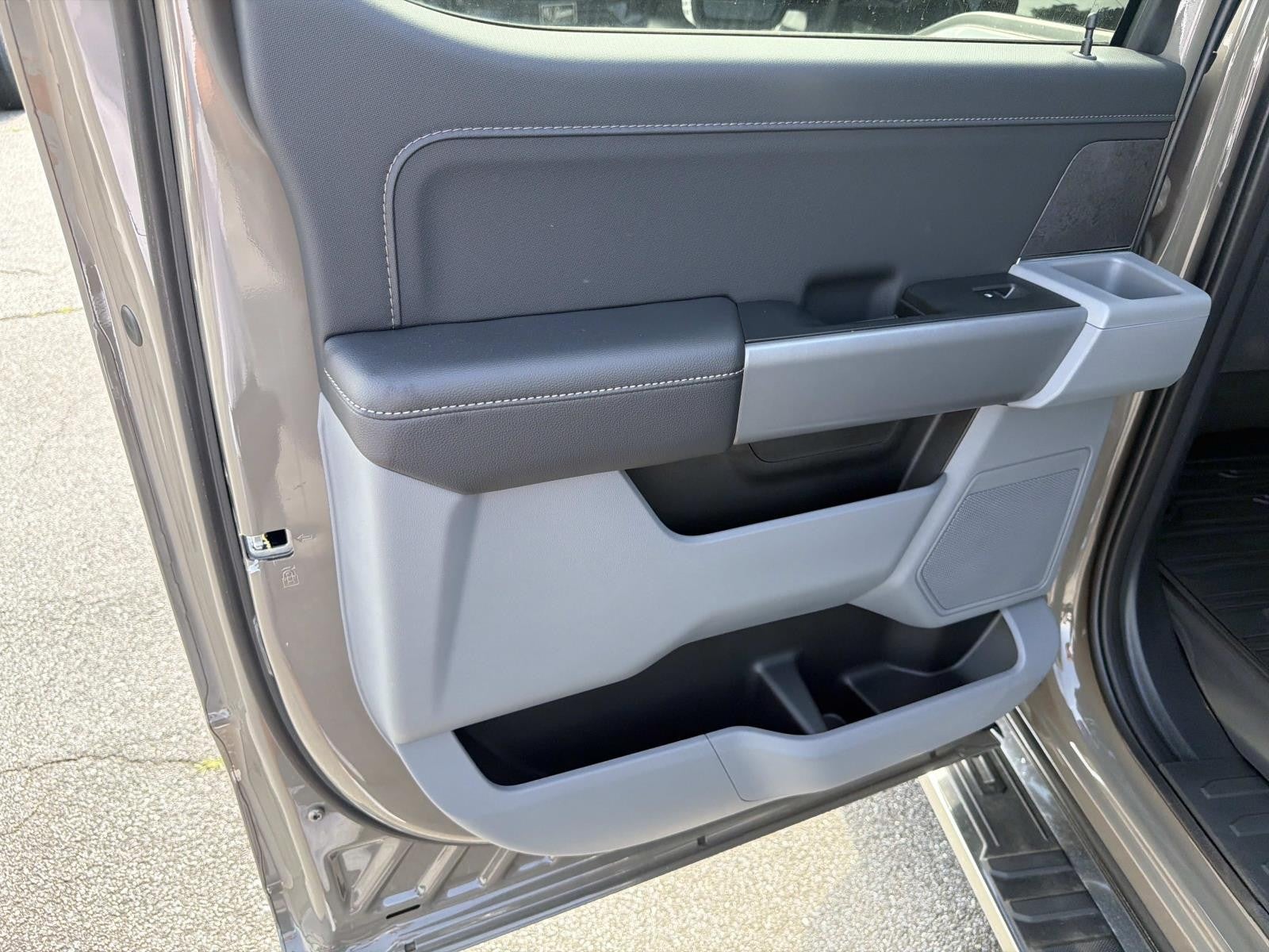 2026 Ford F-150 XLT 4WD SUPERCREW 5.5' BO