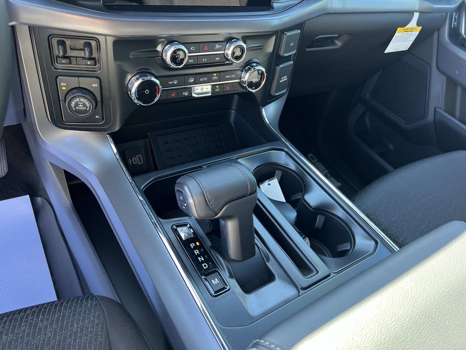 2025 Ford F-150 XLT 4WD SUPERCREW 5.5'