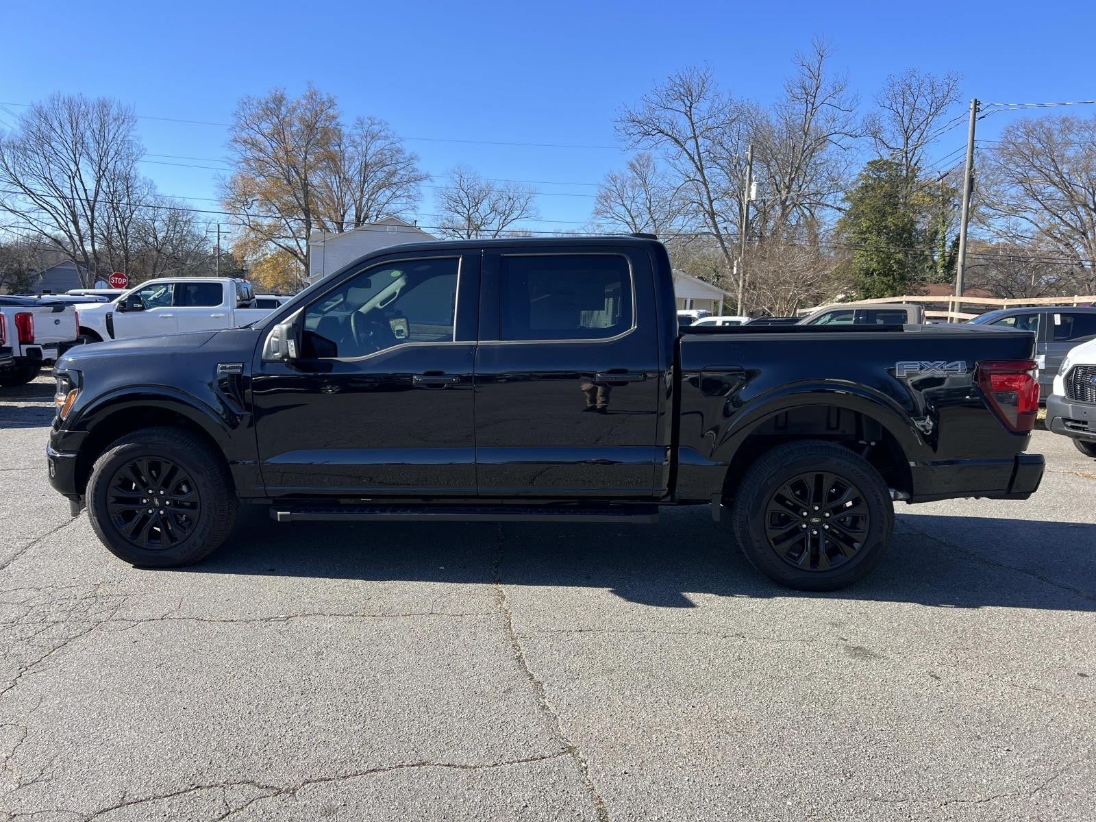 2025 Ford F-150 XLT 4WD SUPERCREW 5.5'