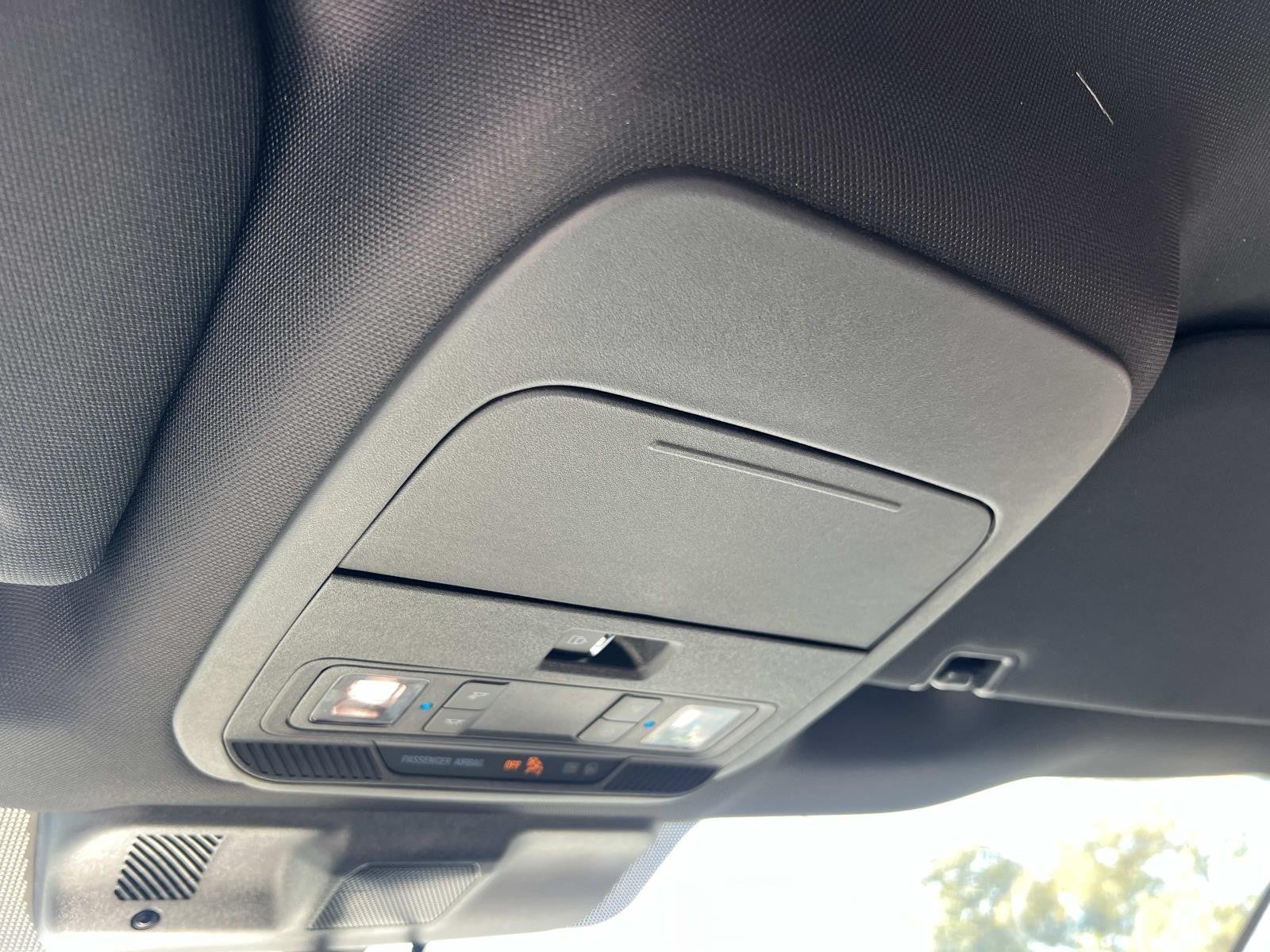 2025 Ford F-150 XLT 4WD SUPERCREW 5.5' BO PUG PACKAGE