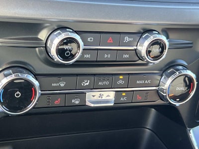 2025 Ford F-150 XLT 4WD SUPERCREW 5.5' BO PUG PACKAGE