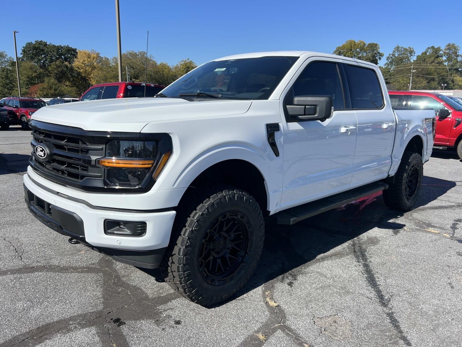 2025 Ford F-150 XLT 4WD SUPERCREW 5.5' BO PUG PACKAGE